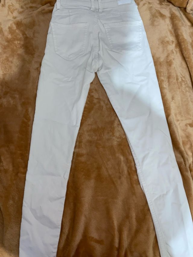 Pantalón skinny blanco