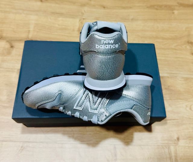 New Balance 500 Talla 36.5 Gris Plata