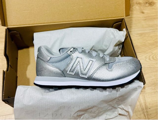 New Balance 500 Talla 36.5 Gris Plata