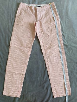 Pantalones Tommy Hilfiger rayas rojas