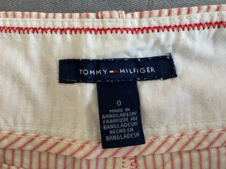Pantalones Tommy Hilfiger rayas rojas