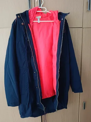 Chaqueta Adidas azul con detalles rosa