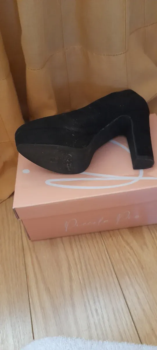 Zapatos de tacón negros talla 37