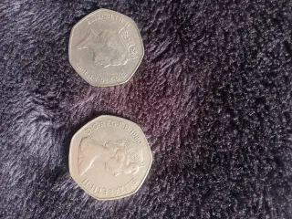 2 Monedas 50p Isabel II (1980, 1997)