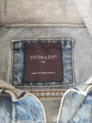 Chaqueta vaquera Primark con capucha Talla XL