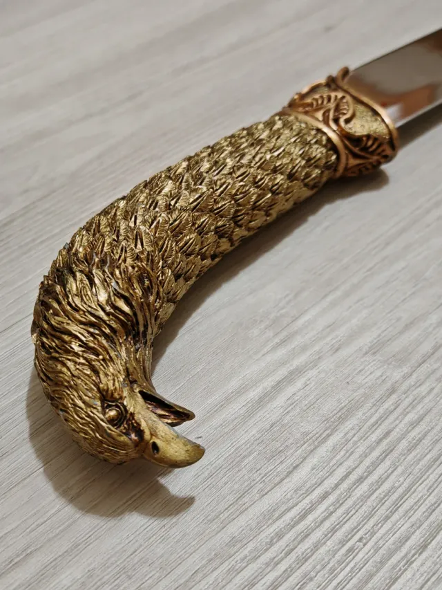 Arnese cosplay/fantasy aquila dorata