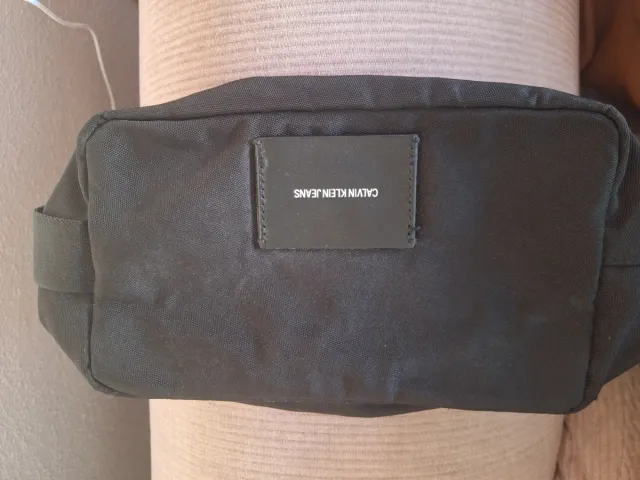 Neceser Calvin Klein Negro