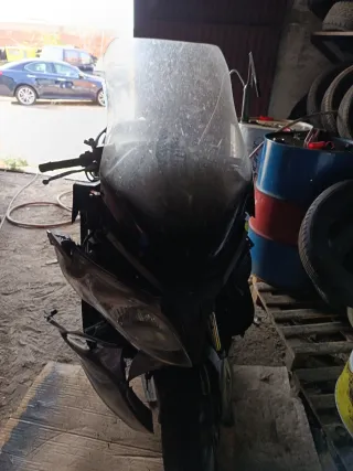 Suzuki Burgman 400 2008 Despiece