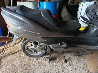 Suzuki Burgman 400 2008 Despiece
