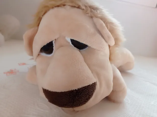 Peluche León Suave
