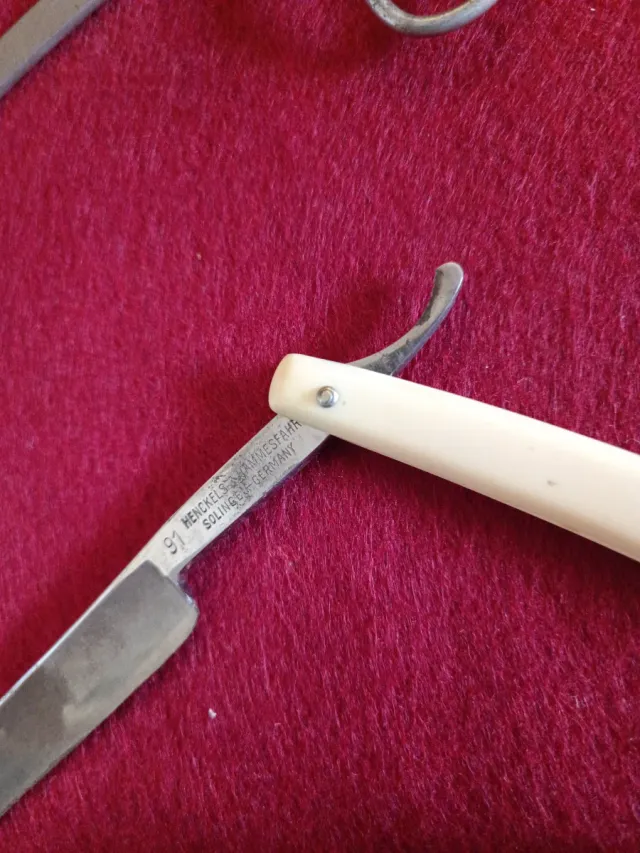 Tenazas pelo y navaja afeitar vintage