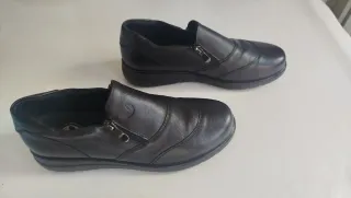 Zapatos COMFEET negros como nuevos