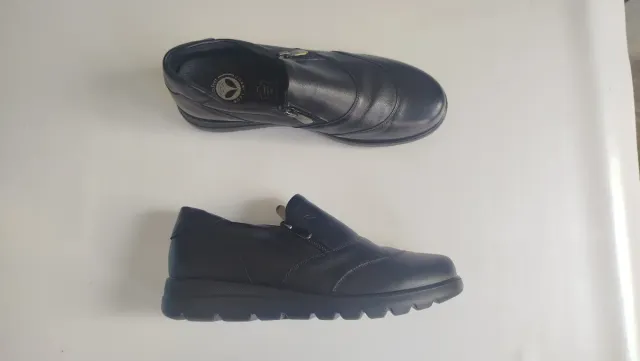 Zapatos COMFEET negros como nuevos