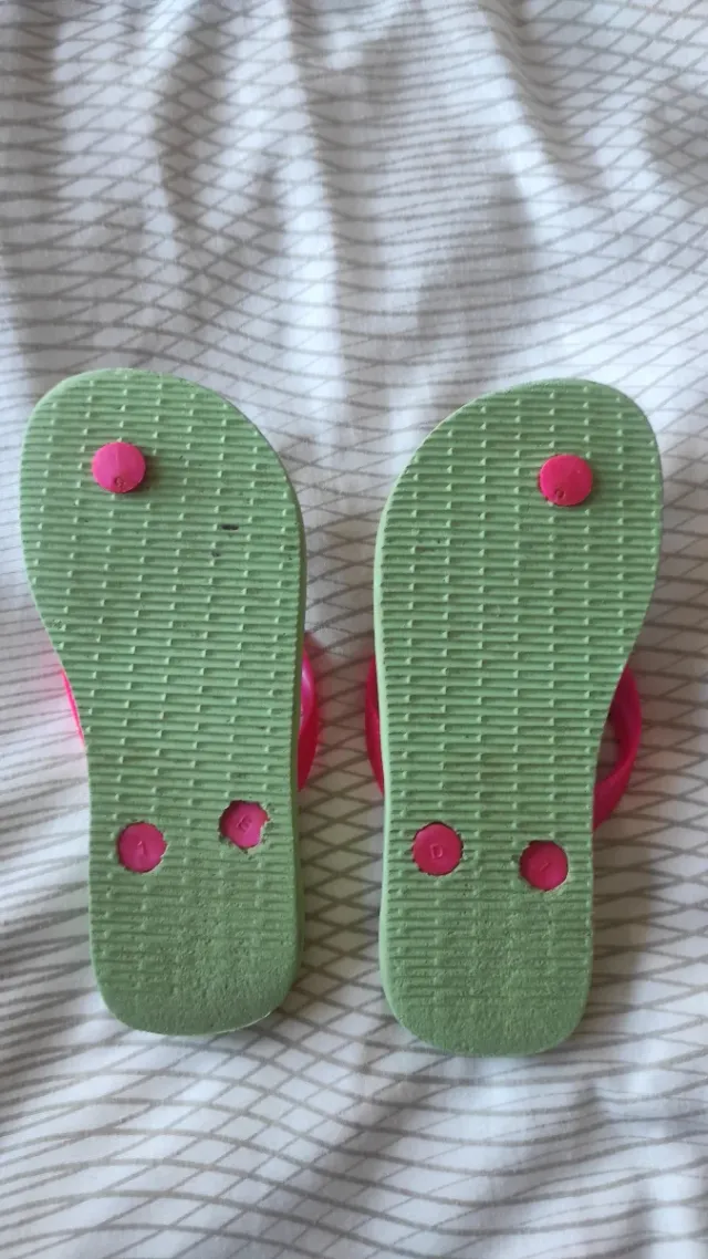 Xancleta Havaianas verdes i fucsies T.29-30
