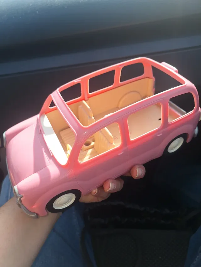 Coche Sylvanian Families Rosa