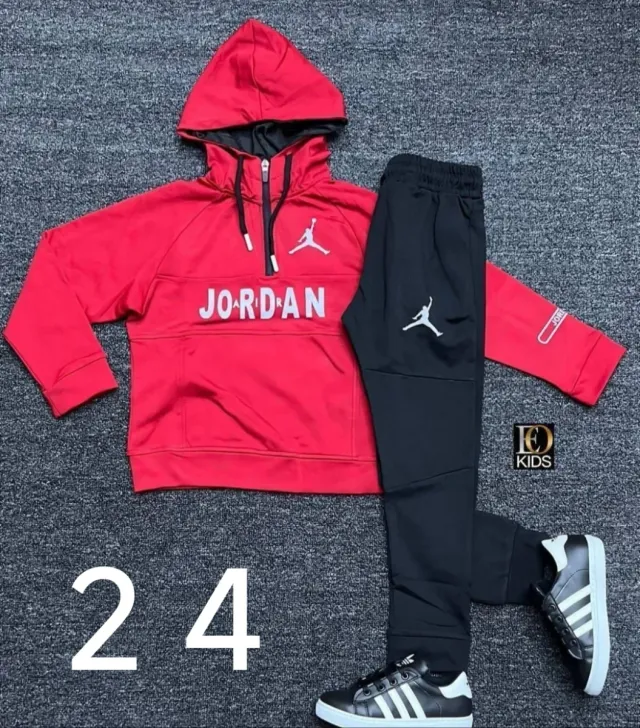 Chándal para  niño rojo y negro Talla 2 y 4