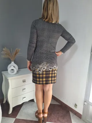 Vestido cuadros con volante