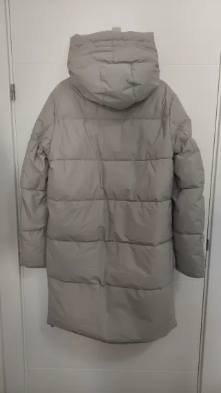 Abrigo impermeable cálido