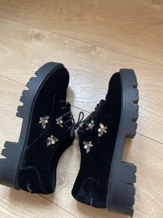 Mocasines Stradivarius terciopelo