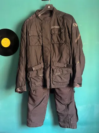 Conjunto de moto Levior 2XL