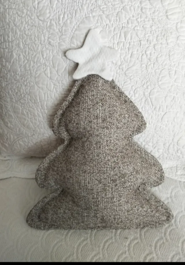 2 Cojines navideños en forma de árbol de navidad