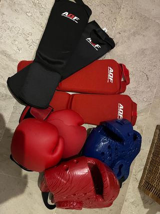 Lote Protecciones AQF Kickboxing/Taekwondo/Boxeo