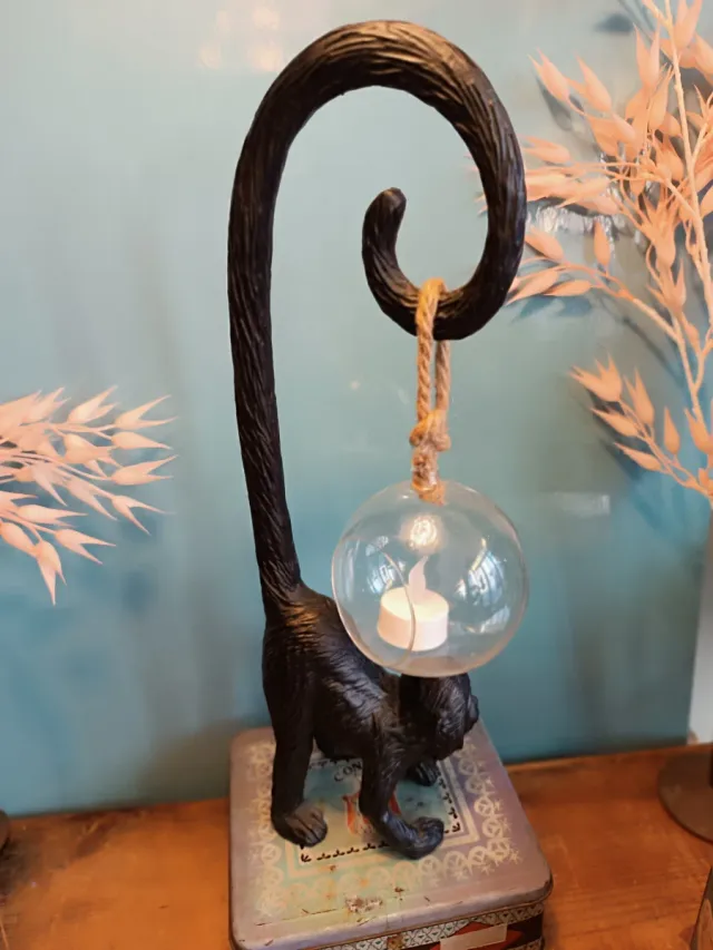 Candelabro Mono Negro con Bola Transparente