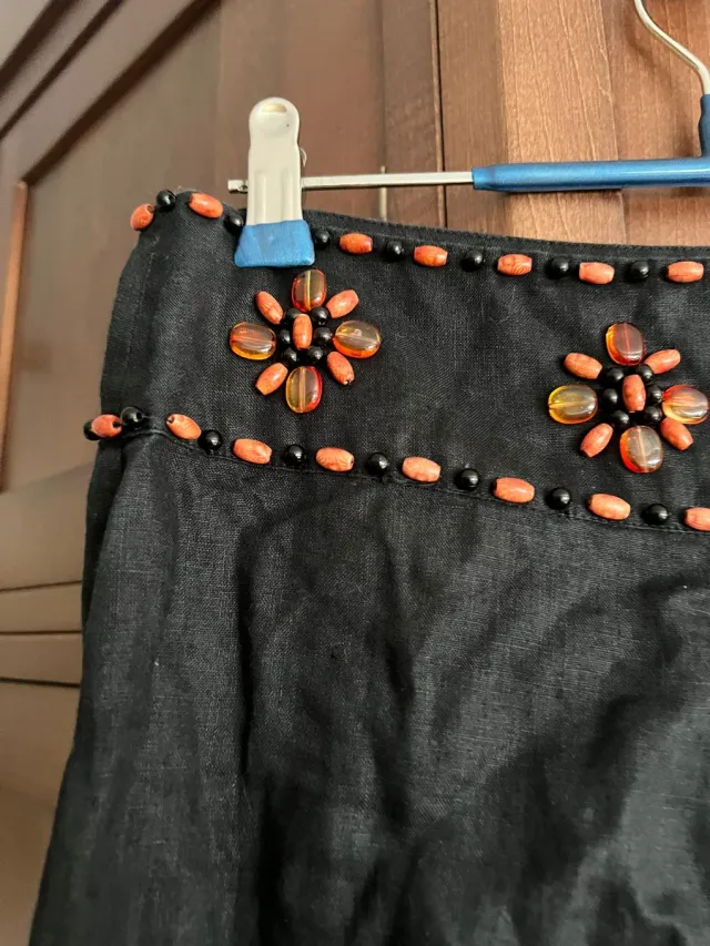 Pantalones Zara negros con adornos