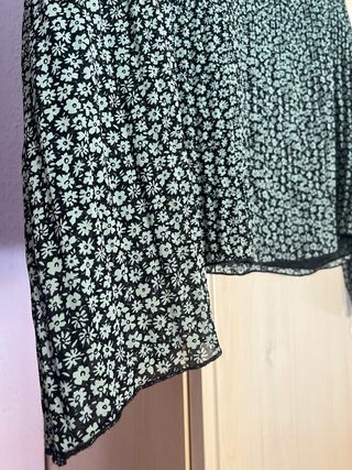 Blusa gasa estampada flores