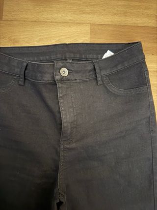 Vaqueros elásticos Calzedonia negros