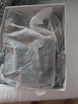 Botas altas negras con tachuelas