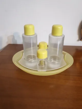 Set Olio Aceto Sale e Pepe Trasparente Giallo