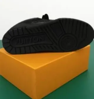 Zapatos Louis Vuitton LV Skate Crystal Negros