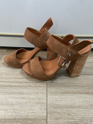 Sandalias Gioseppo tacón plataforma