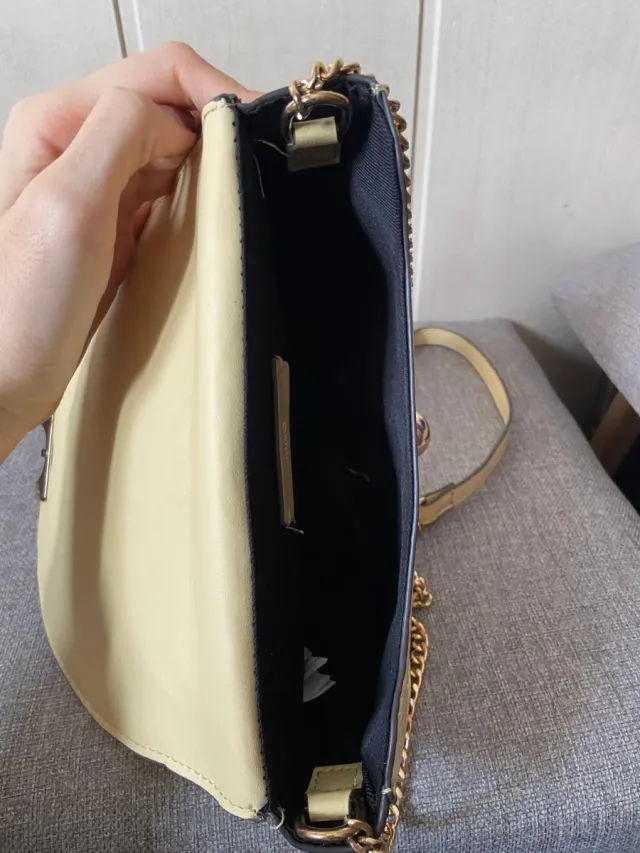 Bolso pequeño Mango efecto piel cocodrilo