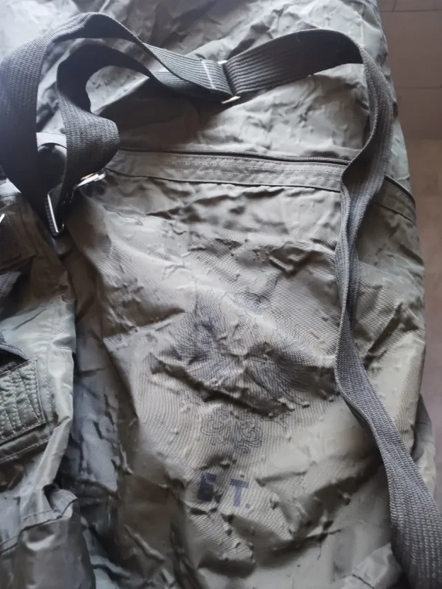 Petate militar polivalente