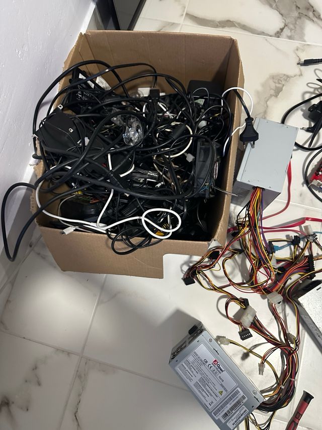 Componentes PC y Accesorios Varios