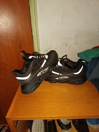 Zapatos Dior b22 Negros