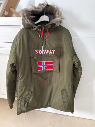 Chaquetón Norway Talla S Verde Militar