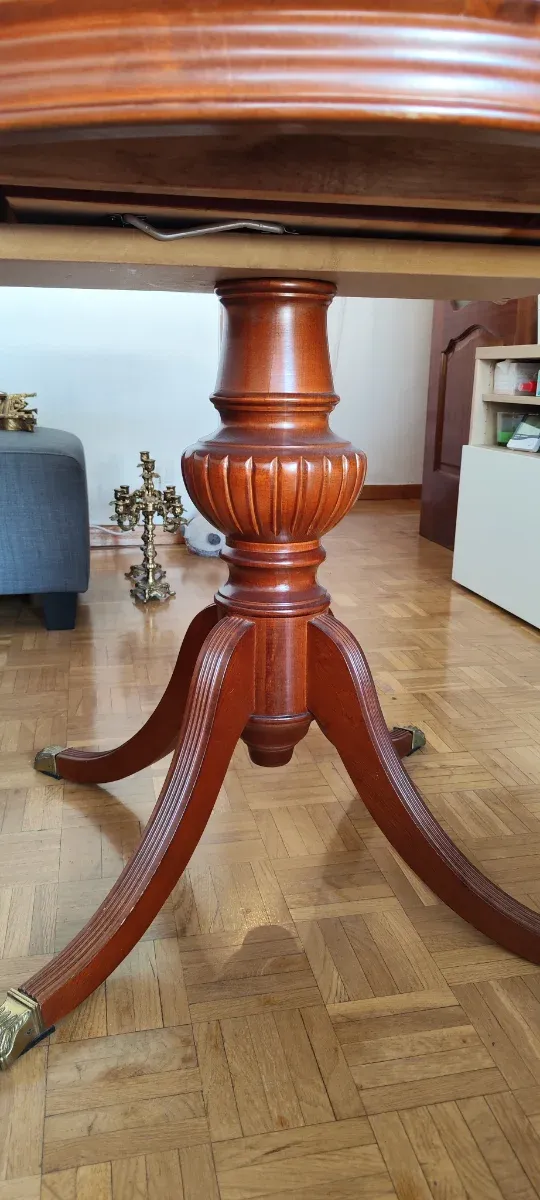 Mesa redonda extensible madera vintage