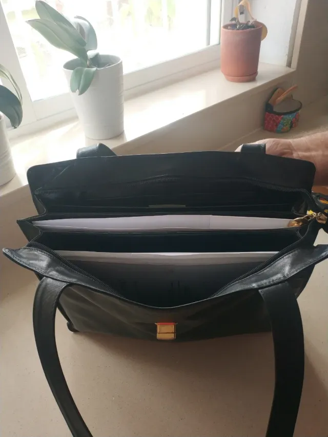 Bolso Porta portatil tableta Francesco Biassia Neg