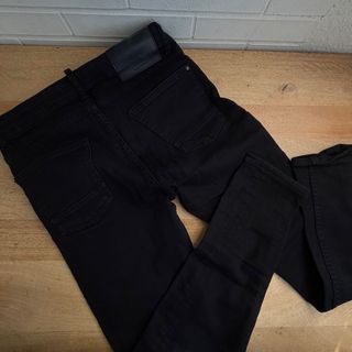 2 Vaqueros Zara (Azul y Negro)