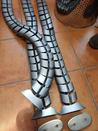 Guardacables flexibles plateados