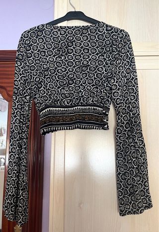 Blusa mangas acampanadas estampada