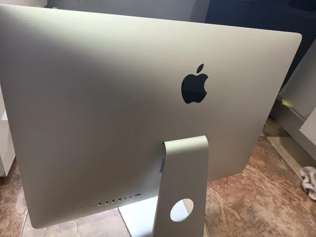 iMac 2017 4K i7 32GB RAM 250GB SSD