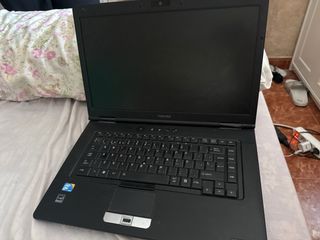 Portátil Toshiba Negro