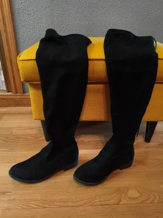 Botas altas negras