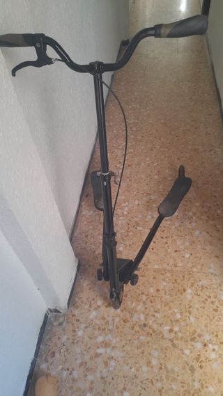 Patinete plegable negro