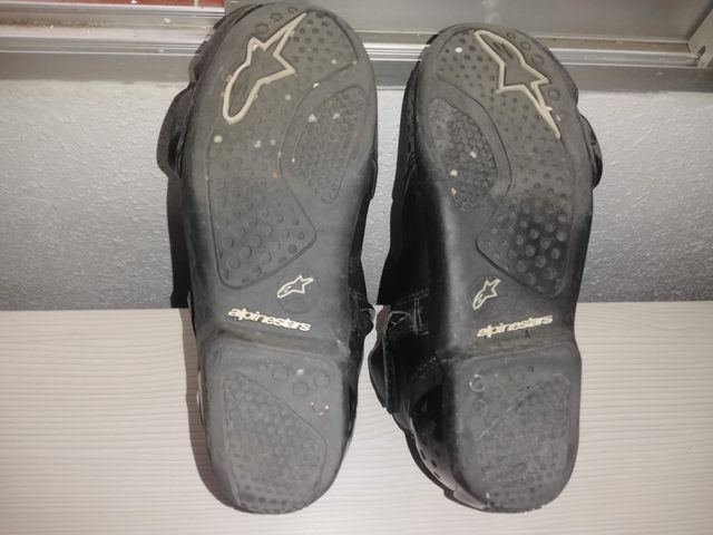 Botas moto mujer Alpinestars negras/fucsia