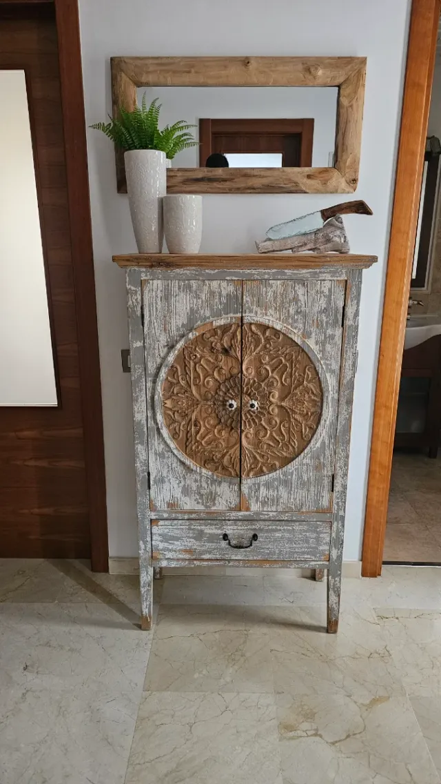 Recibidor de entrada madera y metal